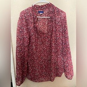 Tunics simply styled Size Small Women Tunic